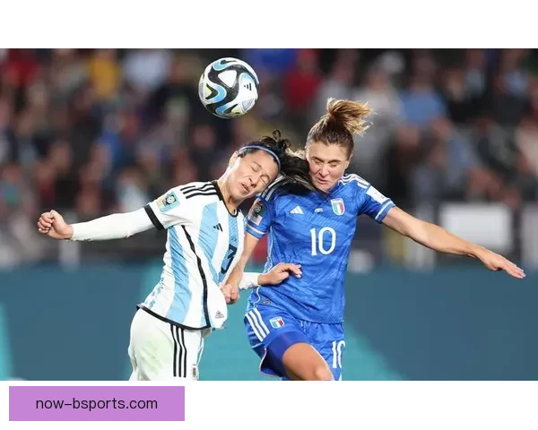 赵瑜洁率队勇夺丹麦女足联赛冠军创造历史辉煌瞬间